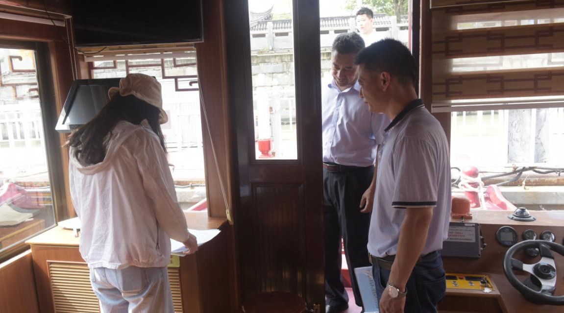 市交通運(yùn)輸綜合執(zhí)法支隊(duì)赴大運(yùn)河旅游公司開展安全生產(chǎn)檢查